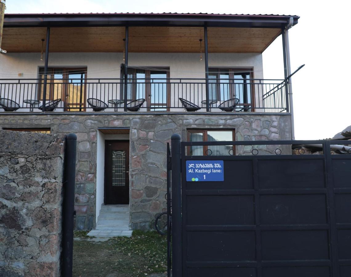 Paradise Inn Kazbegi Exterior photo